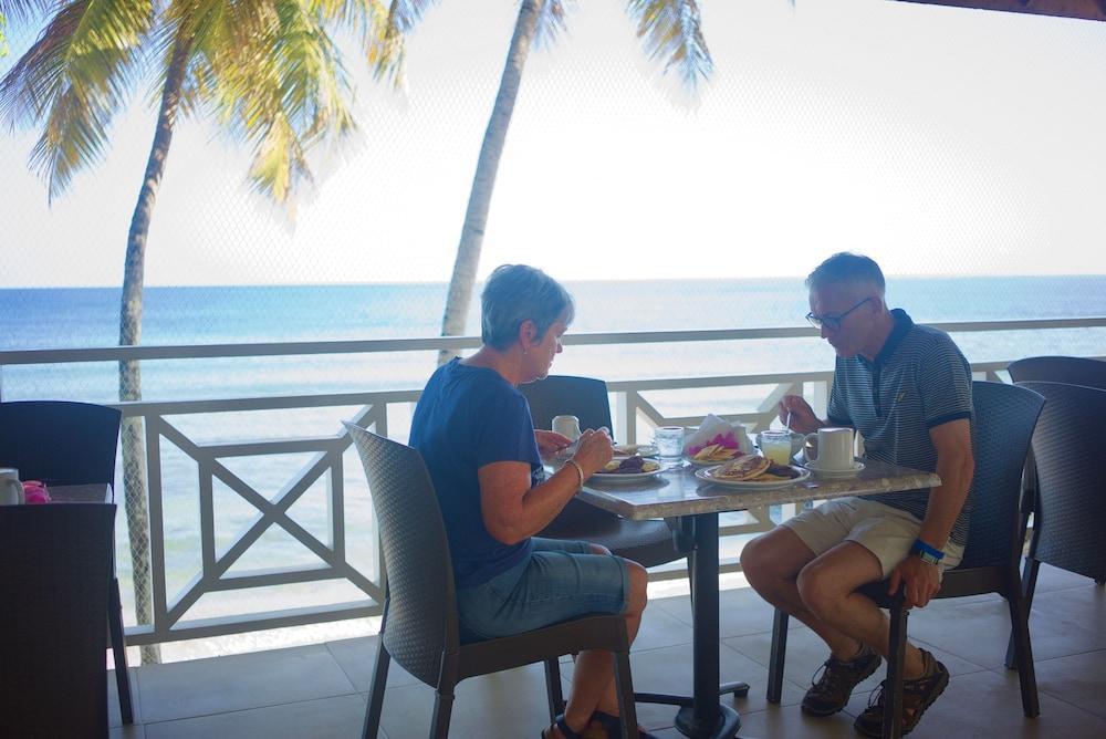 Tropikist Beach Hotel And Resort Crown Point Ngoại thất bức ảnh