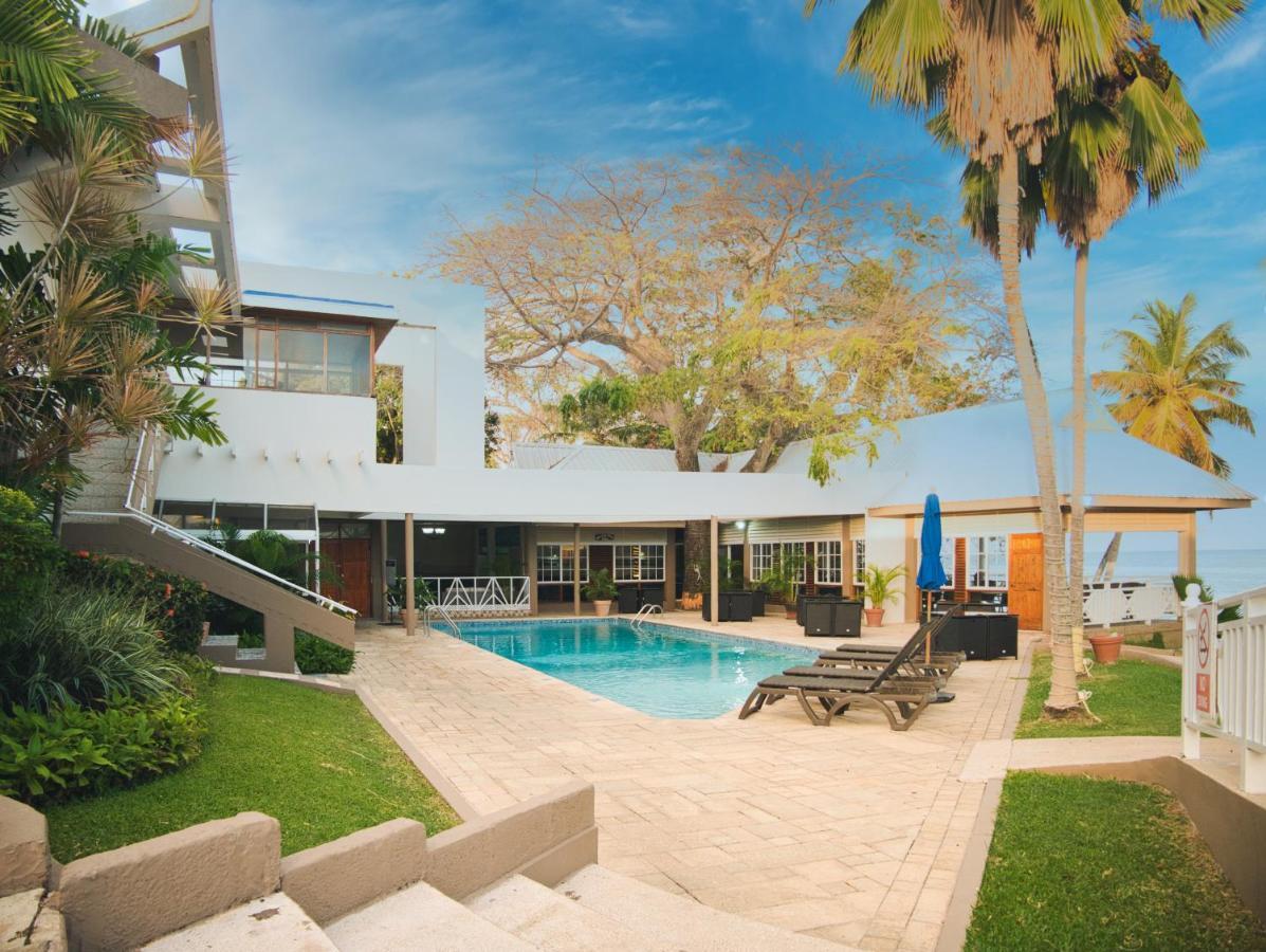 Tropikist Beach Hotel And Resort Crown Point Ngoại thất bức ảnh