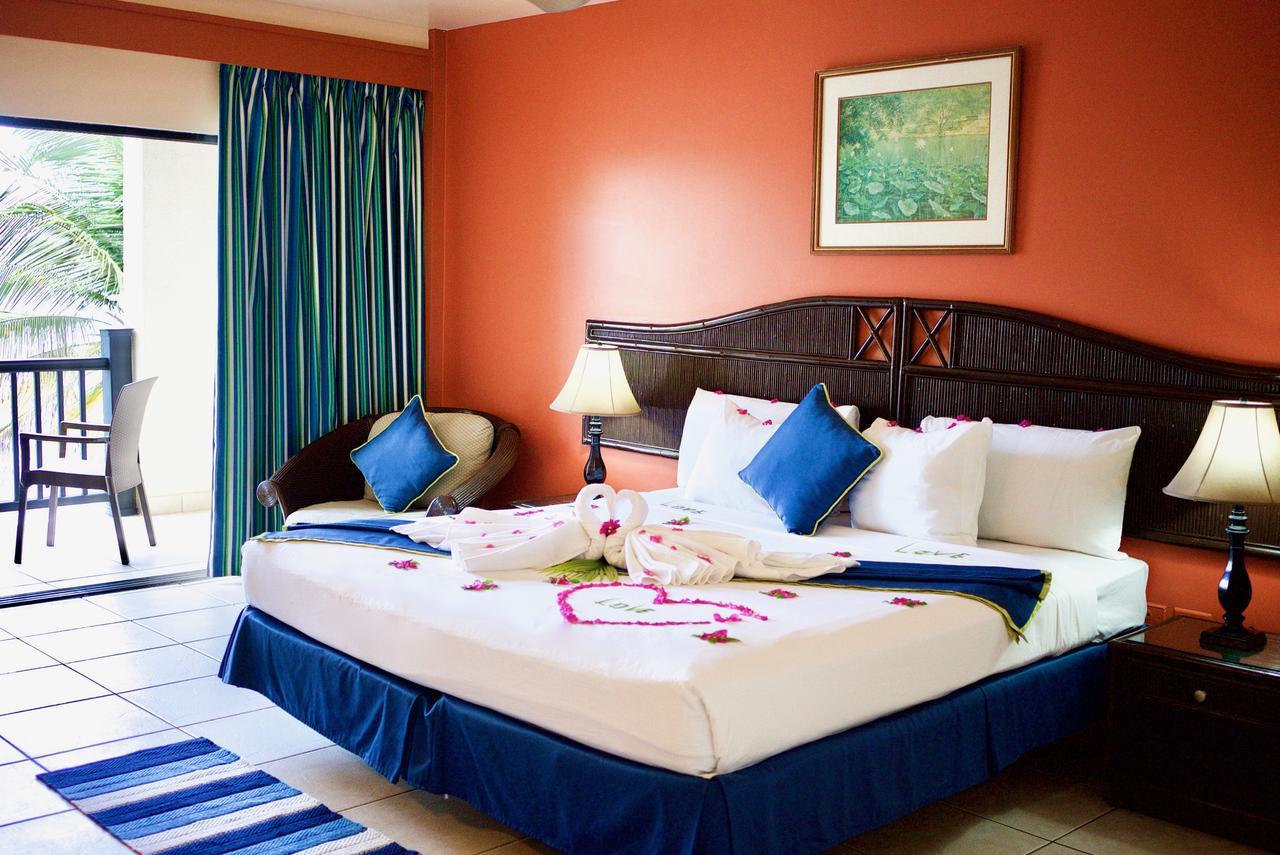 Tropikist Beach Hotel And Resort Crown Point Ngoại thất bức ảnh